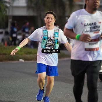 Runner Photo 7816746