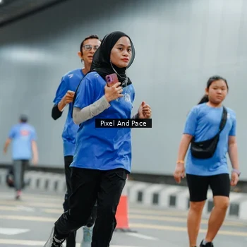 Runner Photo 7816756