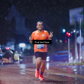 Runner Photo 7816757