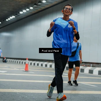 Runner Photo 7816772