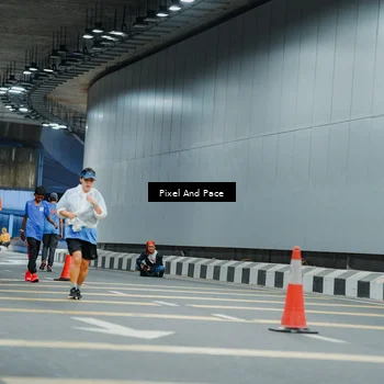 Runner Photo 7816821