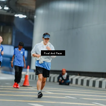 Runner Photo 7816832