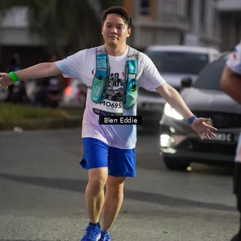 Runner Photo 7816833