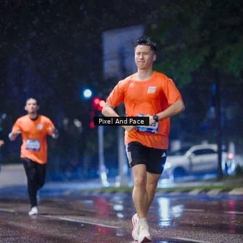 Runner Photo 7816855