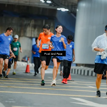 Runner Photo 7816859
