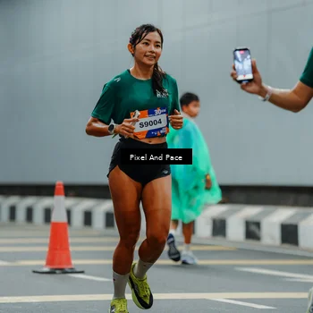 Runner Photo 7816872