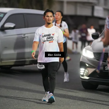 Runner Photo 7816878