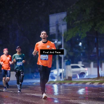 Runner Photo 7816884
