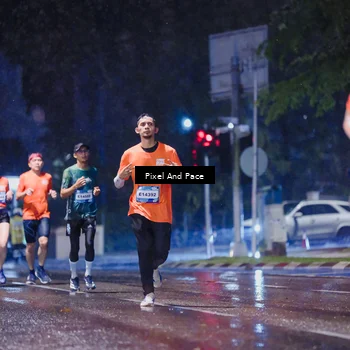 Runner Photo 7816886