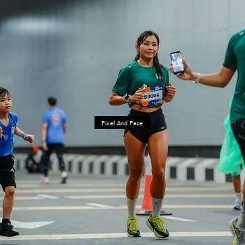 Runner Photo 7816892