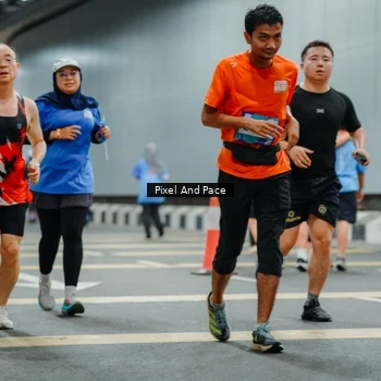 Runner Photo 7816996