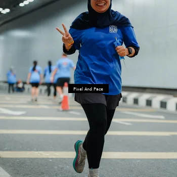 Runner Photo 7817038