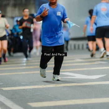 Runner Photo 7817042