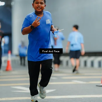 Runner Photo 7817049