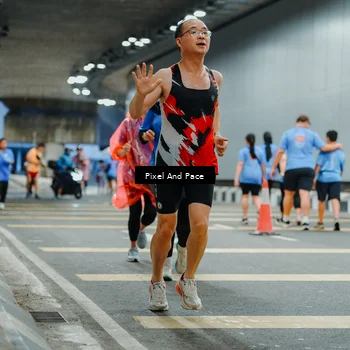 Runner Photo 7817064