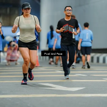 Runner Photo 7817071