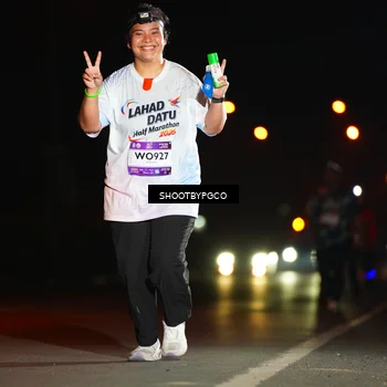 Runner Photo 7817073