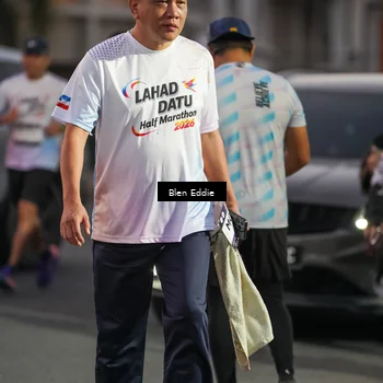 Runner Photo 7817074