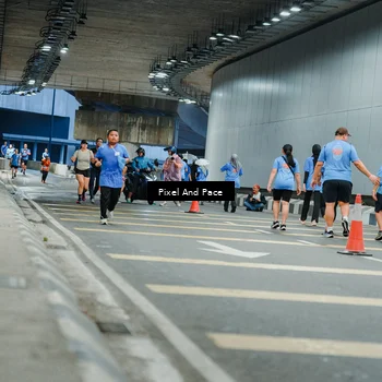 Runner Photo 7817084