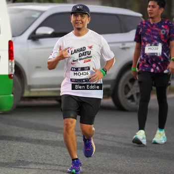 Runner Photo 7817087