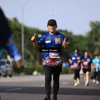 Runner Photo 7817090