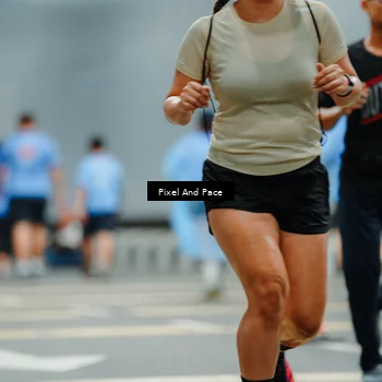 Runner Photo 7817101