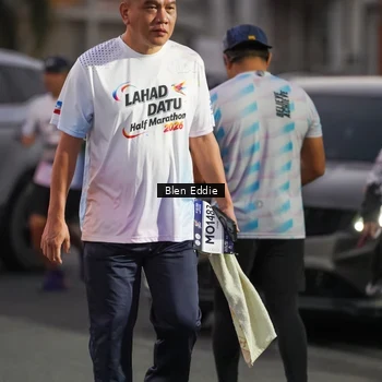 Runner Photo 7817104