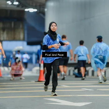 Runner Photo 7817107