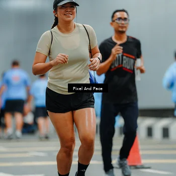 Runner Photo 7817114