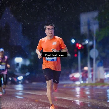 Runner Photo 7817115