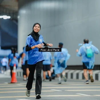 Runner Photo 7817118