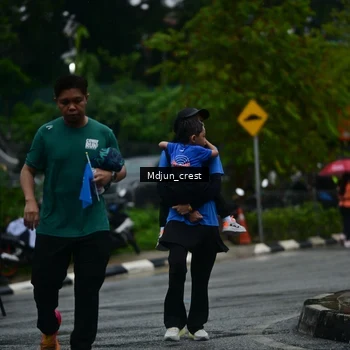Runner Photo 7817129