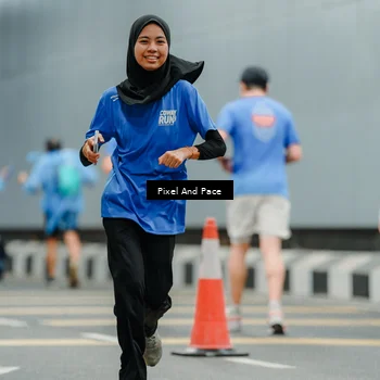 Runner Photo 7817140