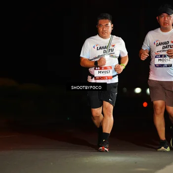 Runner Photo 7817156