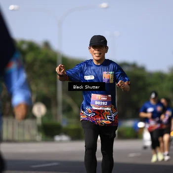 Runner Photo 7817168
