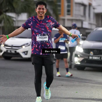 Runner Photo 7817173