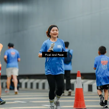 Runner Photo 7817177