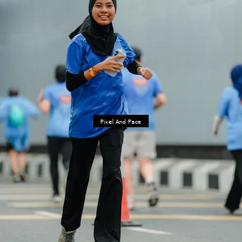 Runner Photo 7817191