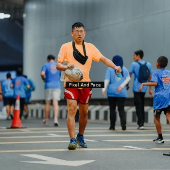 Runner Photo 7817193
