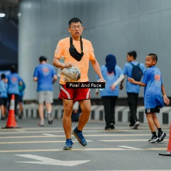 Runner Photo 7817199