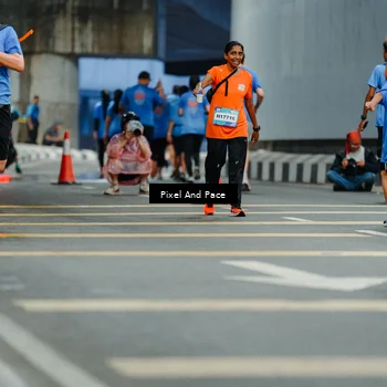 Runner Photo 7817211