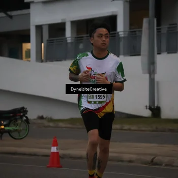 Runner Photo 7817214