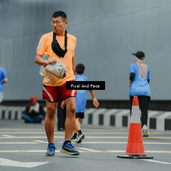 Runner Photo 7817219