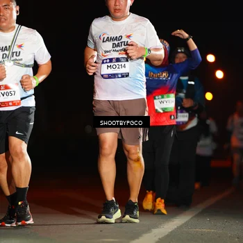 Runner Photo 7817233