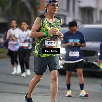 Runner Photo 7817251
