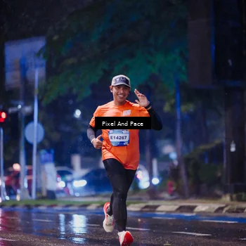 Runner Photo 7817254