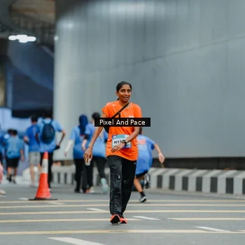 Runner Photo 7817258