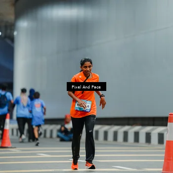 Runner Photo 7817268