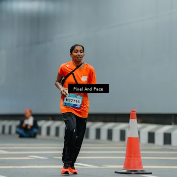 Runner Photo 7817270