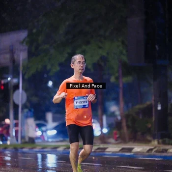Runner Photo 7817284